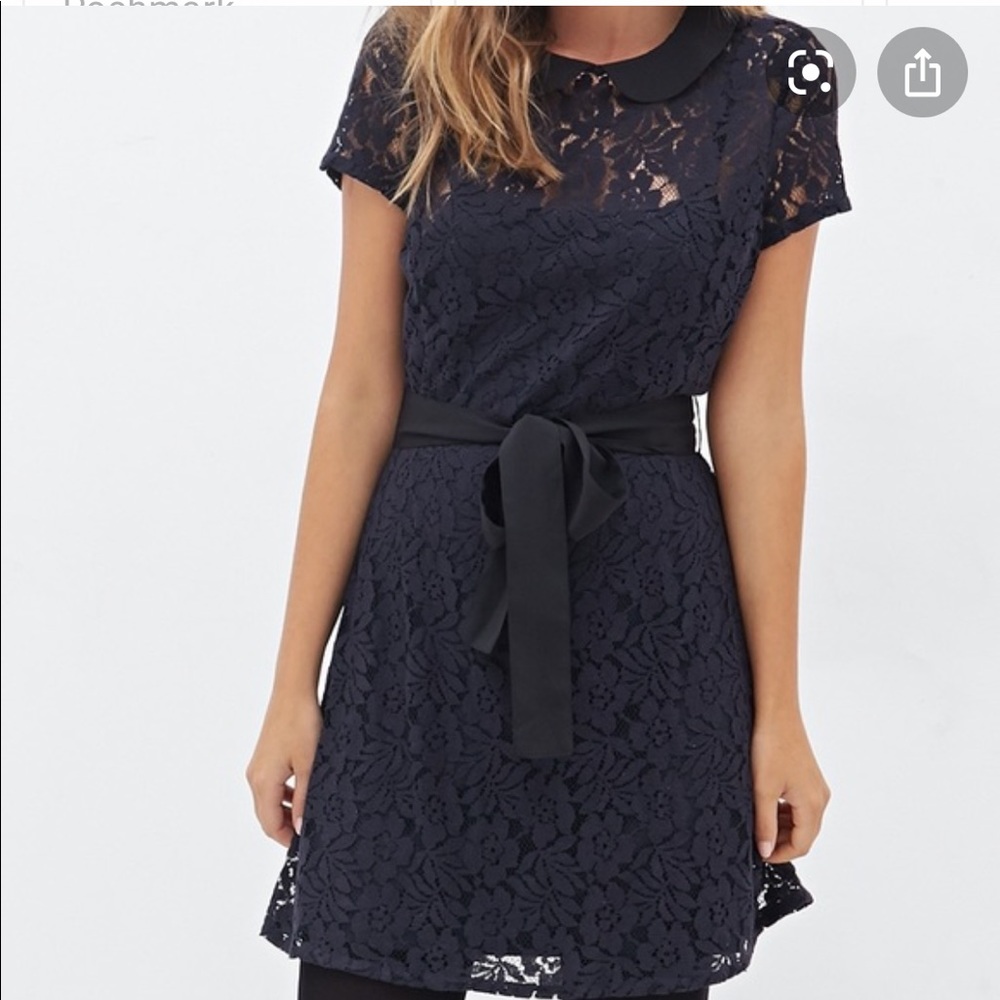 ❤️ Forever 21 ™️ Black & Navy Lace Dress W/ Slip